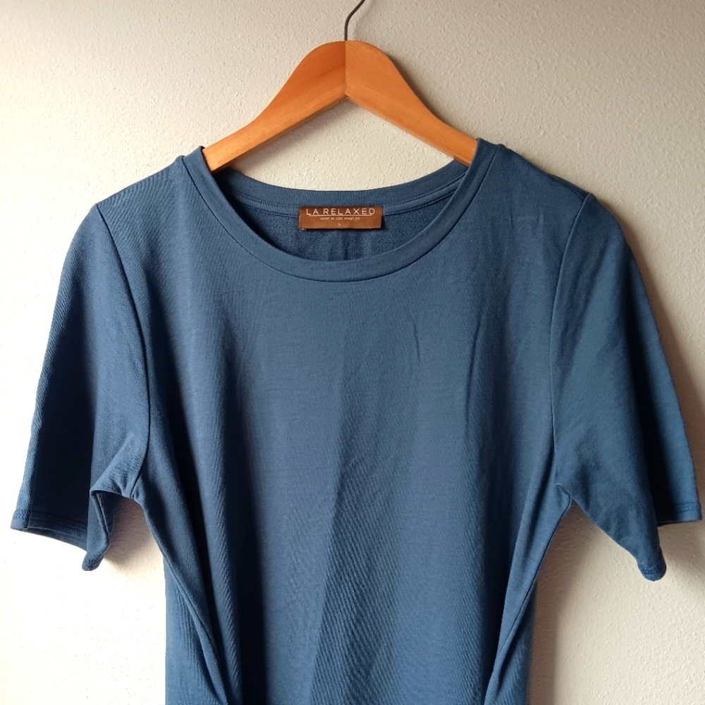 La Relaxed Blue Dress - Picture 2 of 7